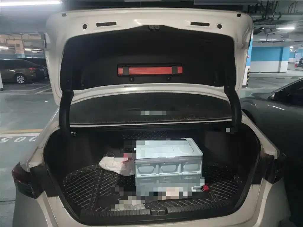 Honda Inspire 2023 из CN, фото 6