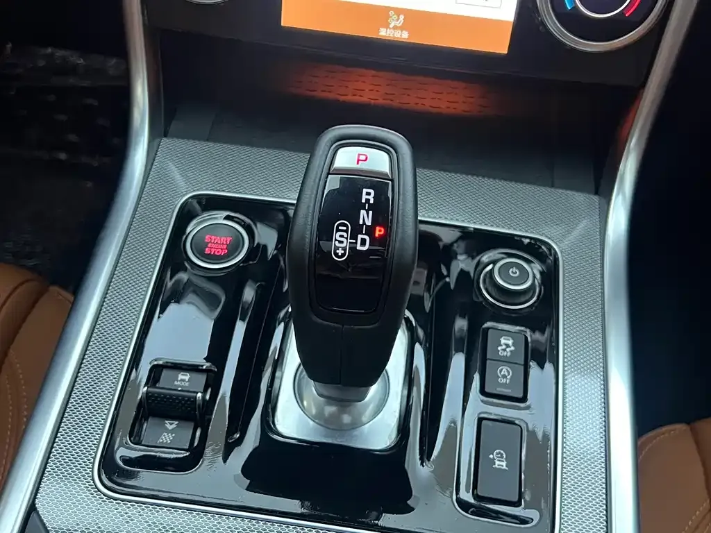 Jaguar XEL 2024 из CN, фото 10
