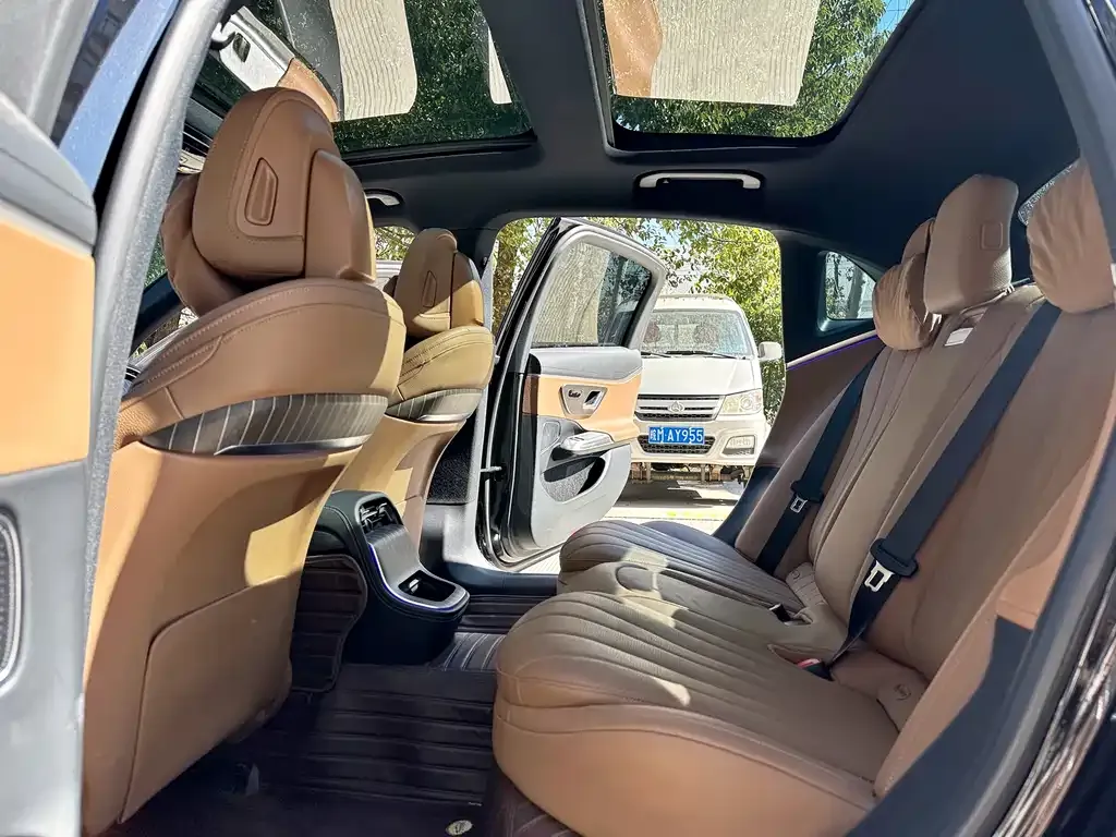Mercedes-Benz E-Class 2024 из CN, фото 8