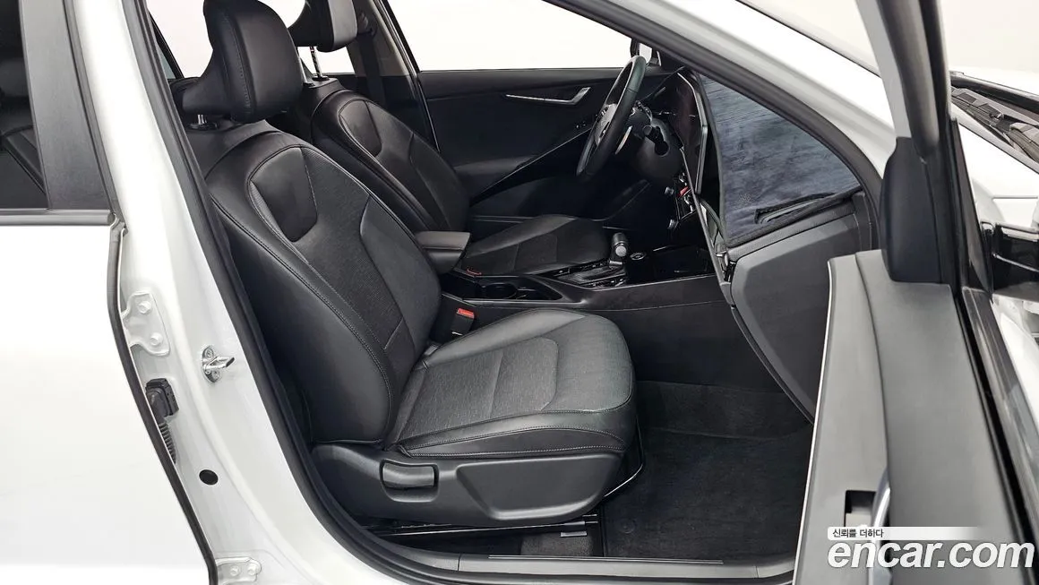 Kia Niro 2023 из KR, фото 10