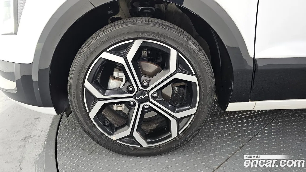 Kia Niro 2023 из KR, фото 8