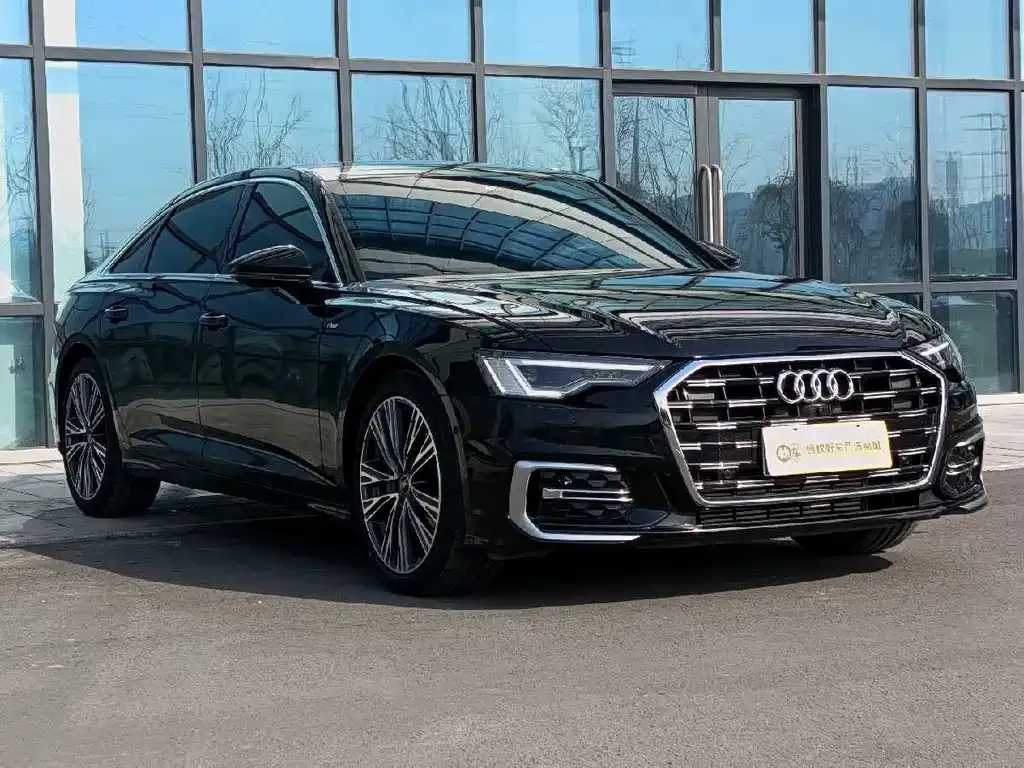 Audi A6L — фото 7