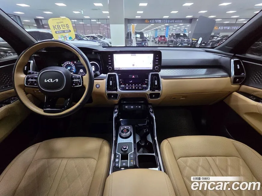 Kia Sorento — фото 6