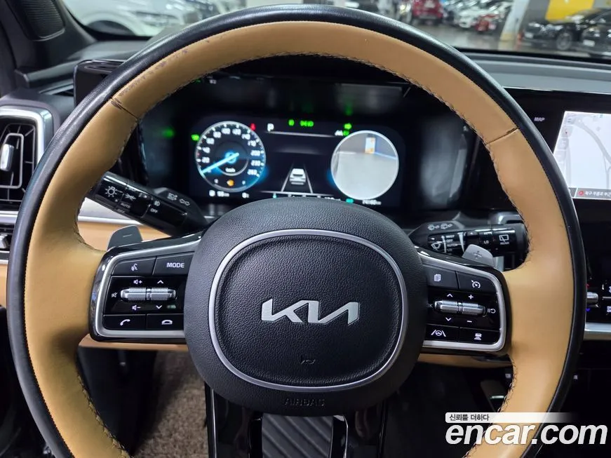 Kia Sorento — фото 4