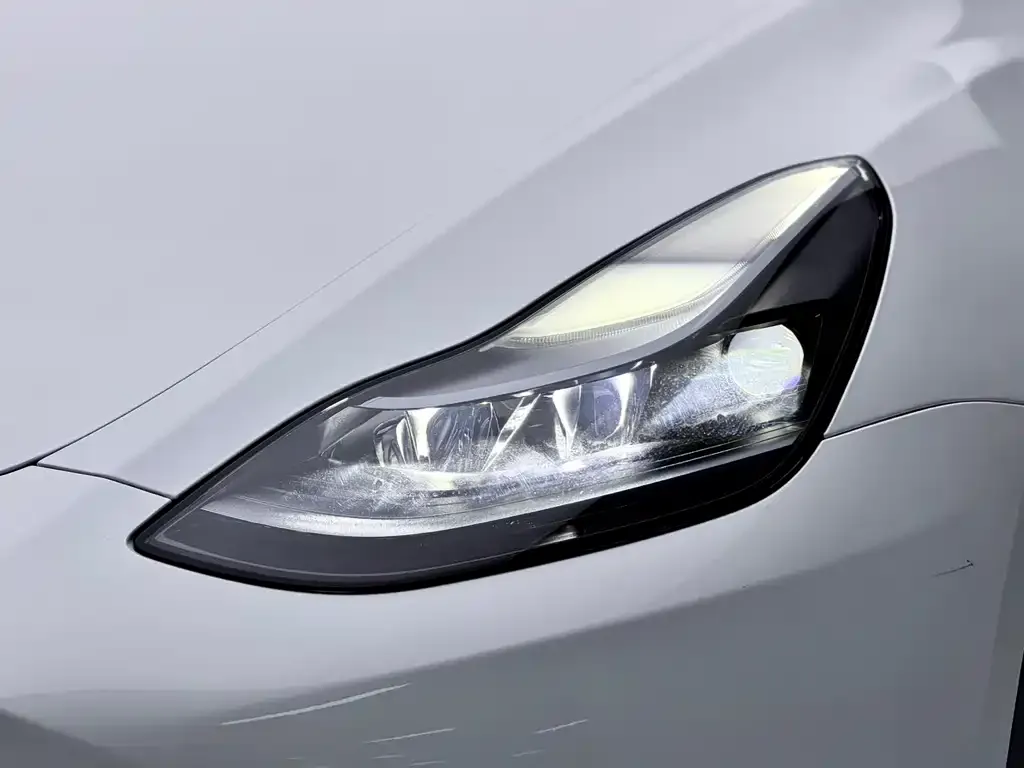 Tesla Model Y 2024 из CN, фото 9