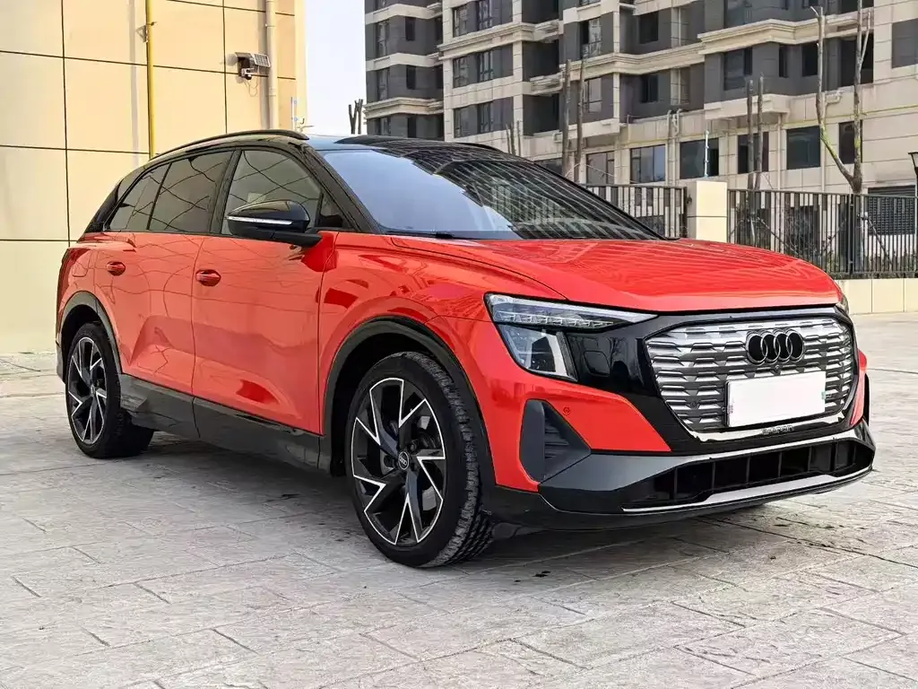 Audi Q5 e-tron — фото 7