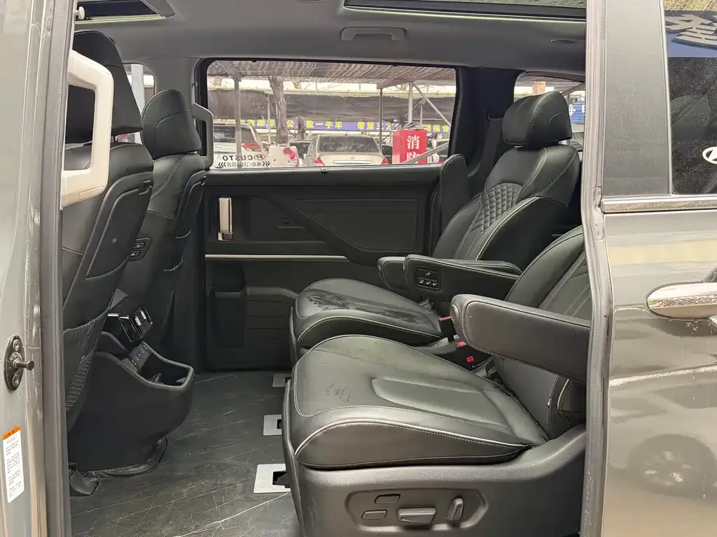 Hyundai Custo 2024 из CN, фото 2