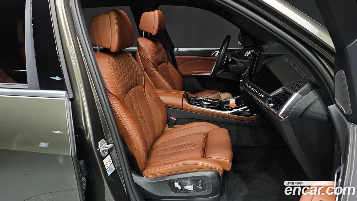 BMW X7 2024 из KR, фото 8