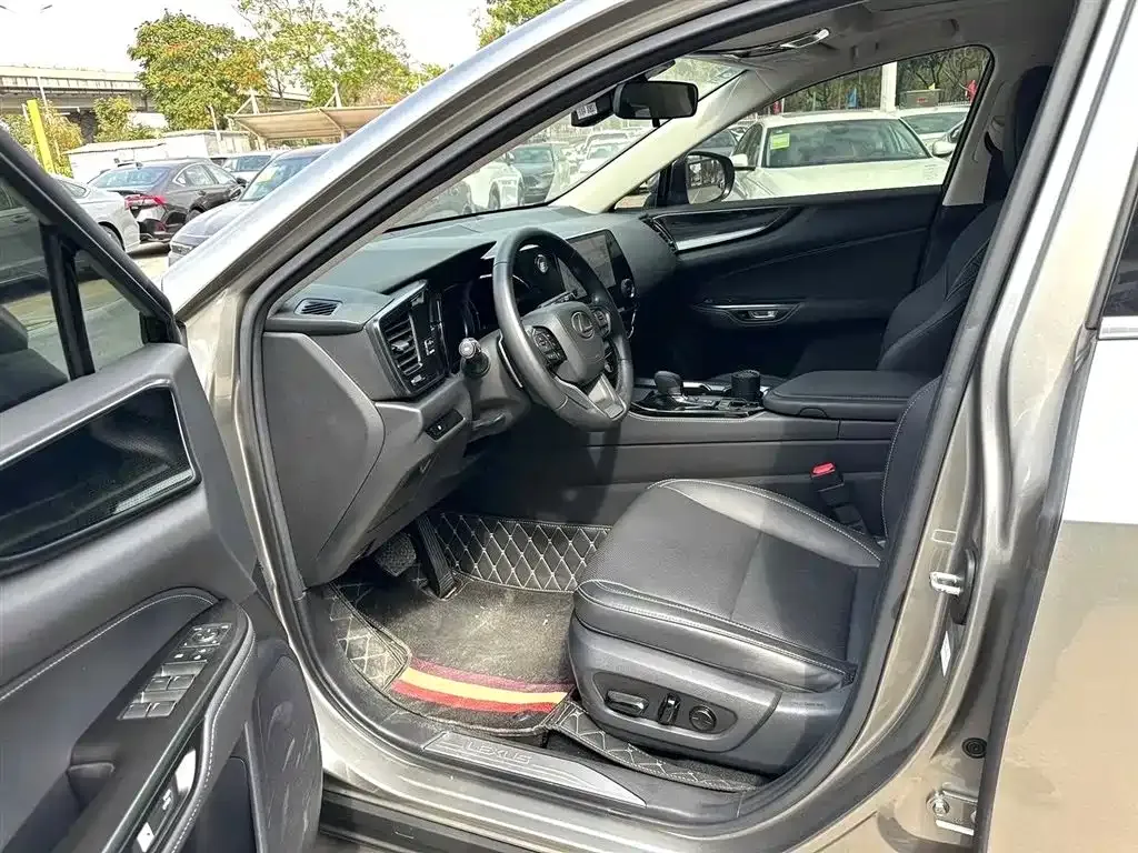Lexus NX 2023 из CN, фото 8