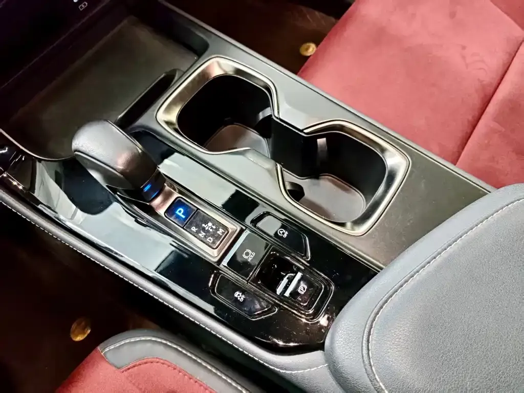 Lexus NX 2021 из CN, фото 10