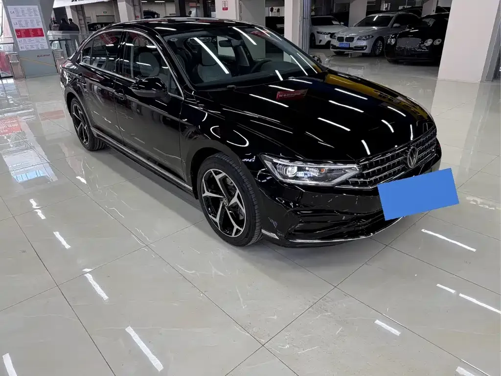 Volkswagen Magotan 2025 из CN, фото 4