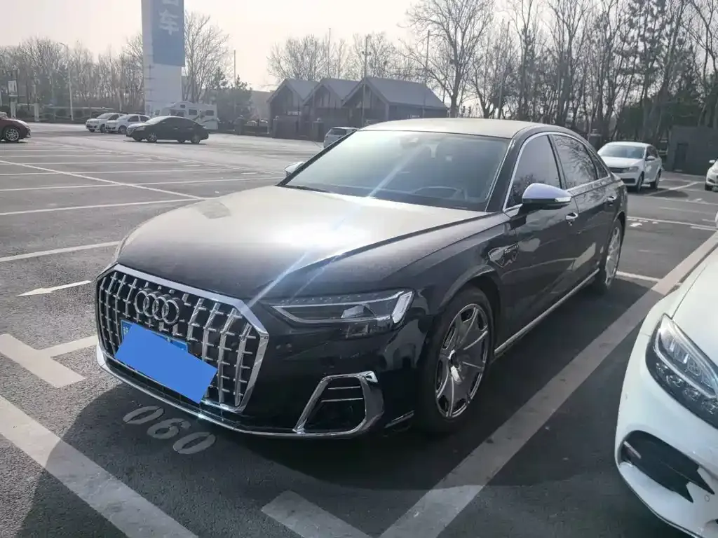 Audi A8 2023 из CN, фото 1