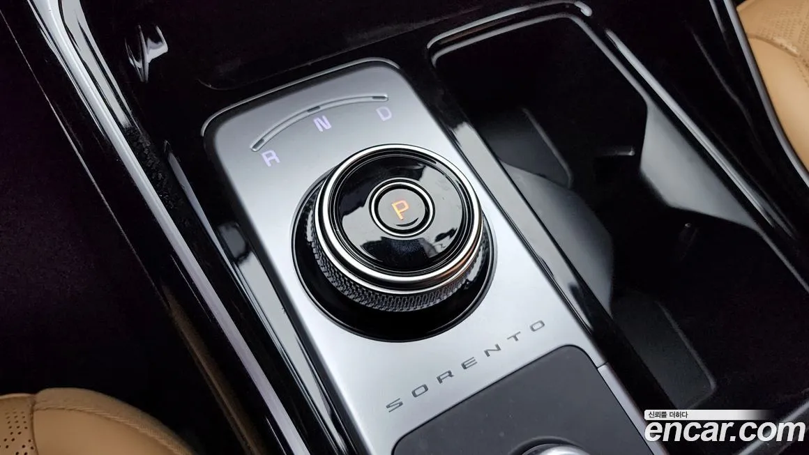 Kia Sorento — фото 4