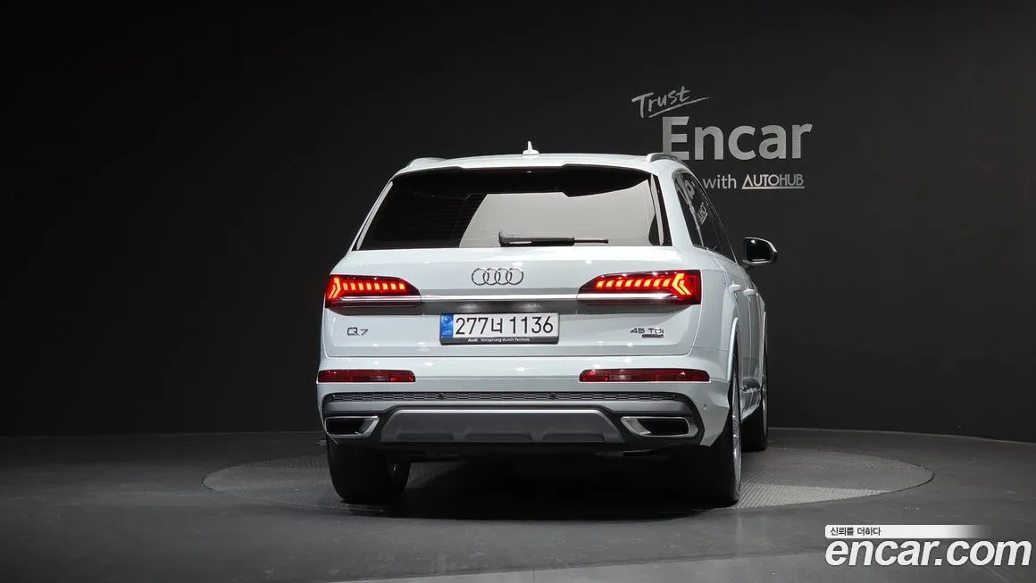 Audi Q7 — фото 4