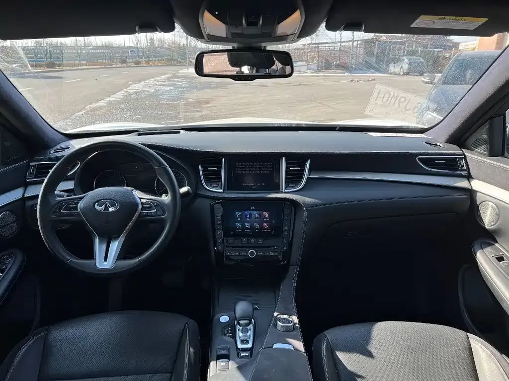 Infiniti QX50 2023 из CN, фото 3