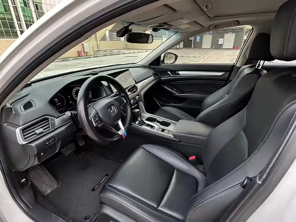 Honda Accord 2021 из CN, фото 5