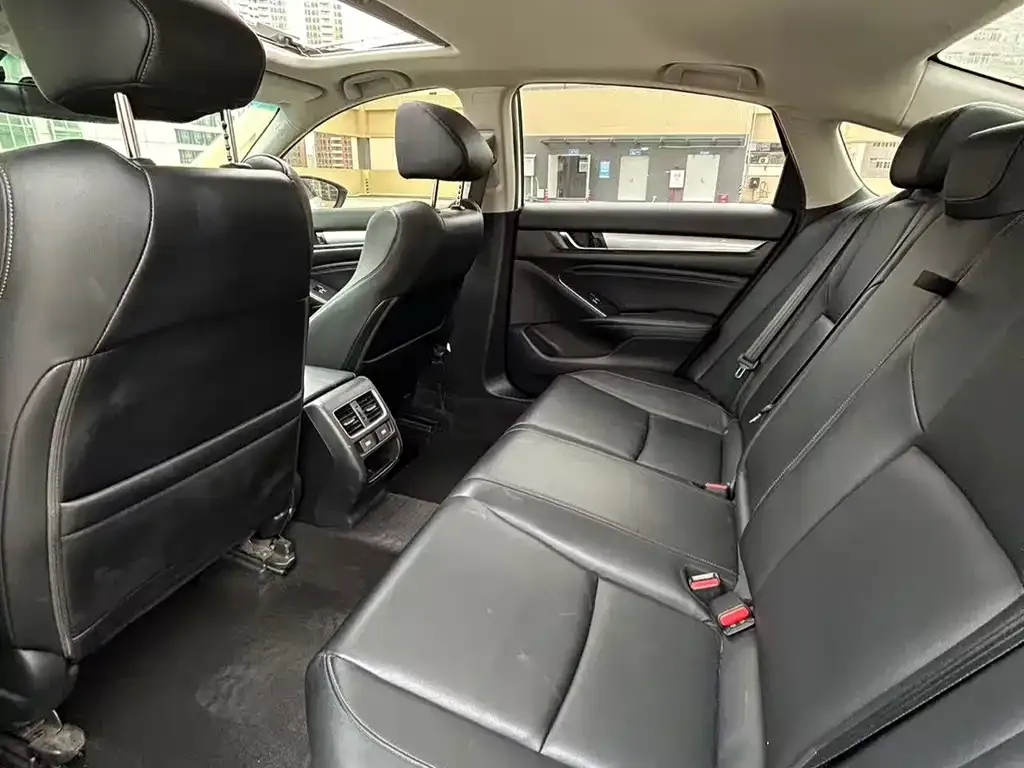 Honda Accord 2021 из CN, фото 7