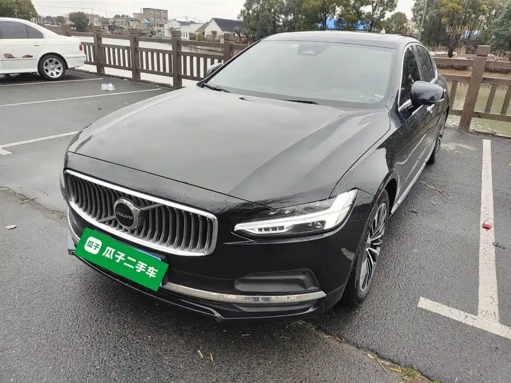 Volvo S90 2022 из CN, фото 1