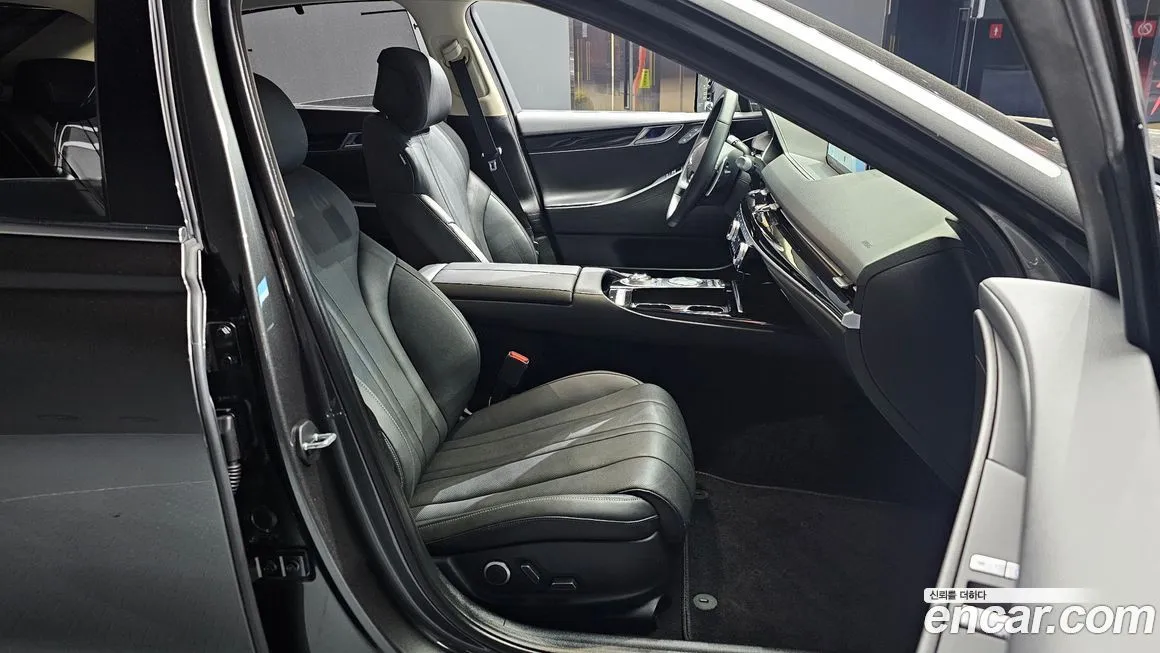 Genesis G80 — фото 10