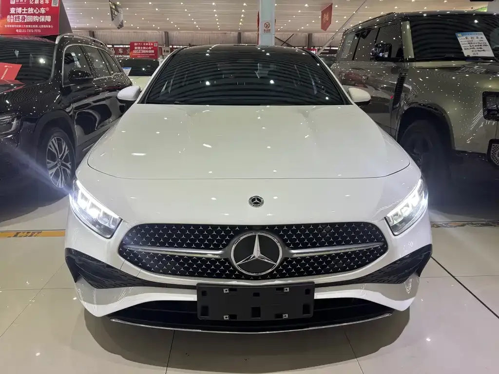 Mercedes-Benz A-Class 2023 из CN, фото 8