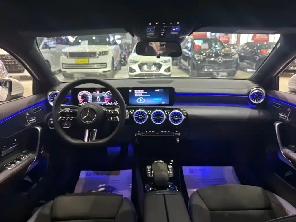 Mercedes-Benz A-Class 2023 из CN, фото 6