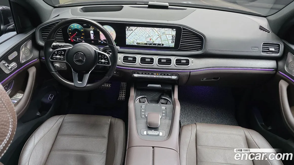 Mercedes-Benz GLS-Class — фото 9