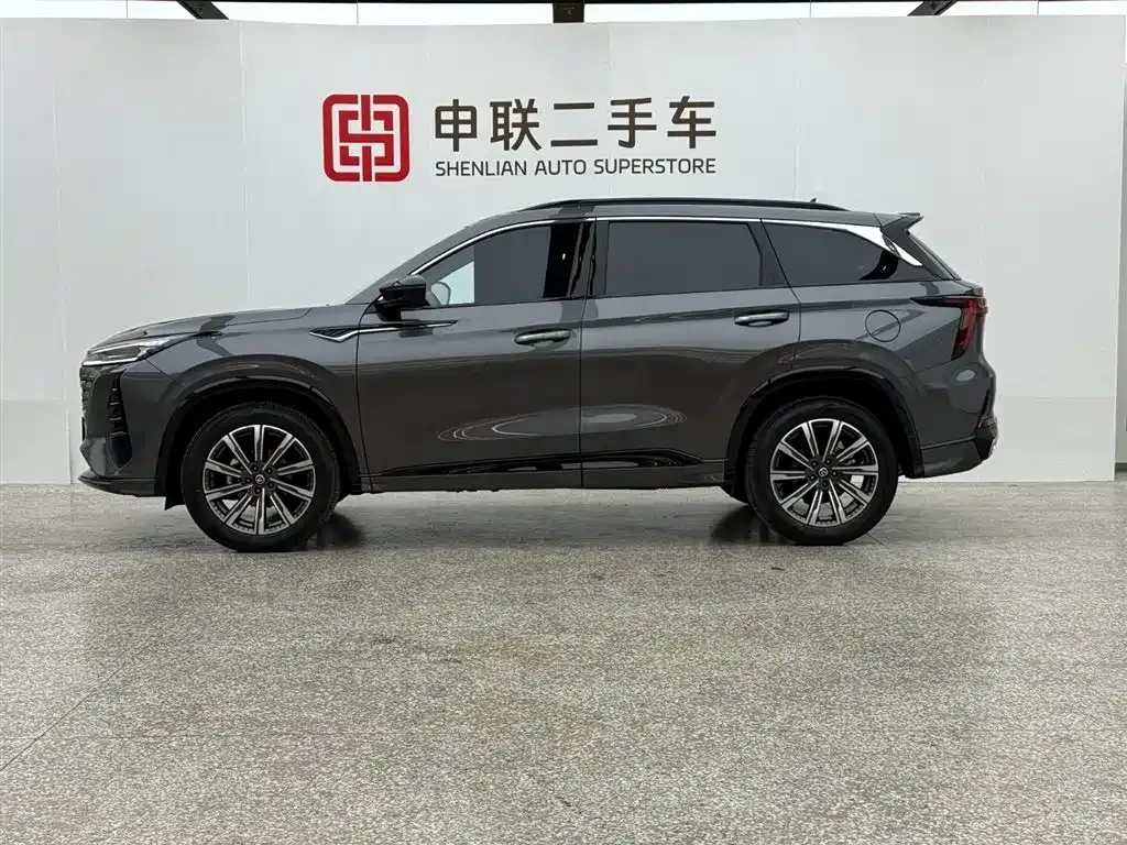 Changan CS75PLUS — фото 7