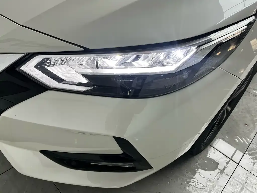 Nissan Sylphy 2023 из CN, фото 2
