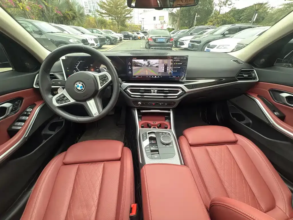 BMW 3 Series 2024 из CN, фото 3