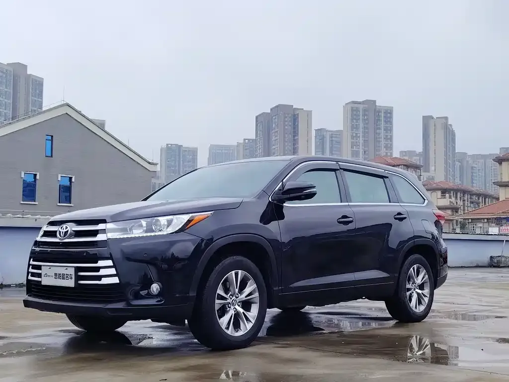 Toyota Highlander 2021 из CN, фото 1