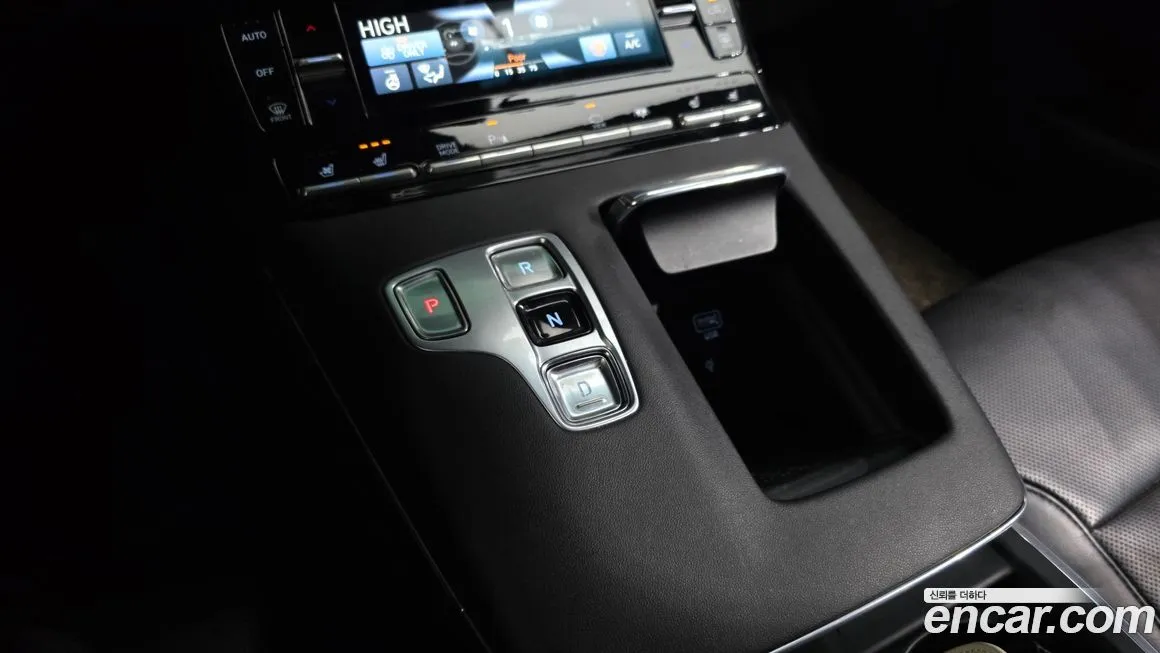Hyundai Grandeur 2022 из KR, фото 3