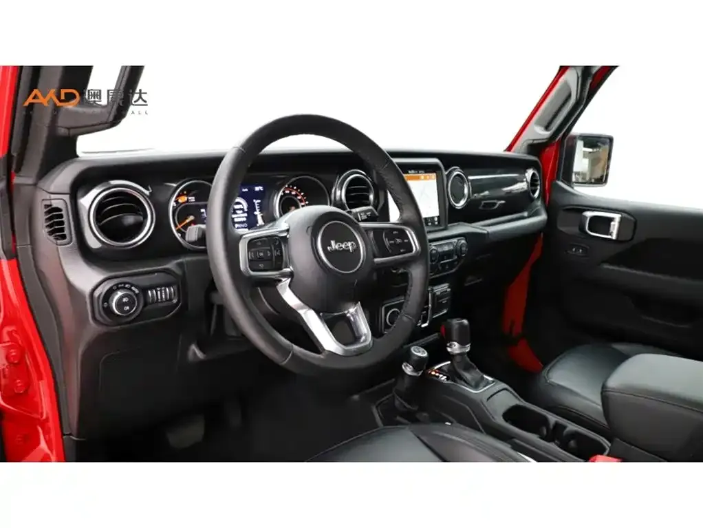 Jeep Wrangler — фото 5