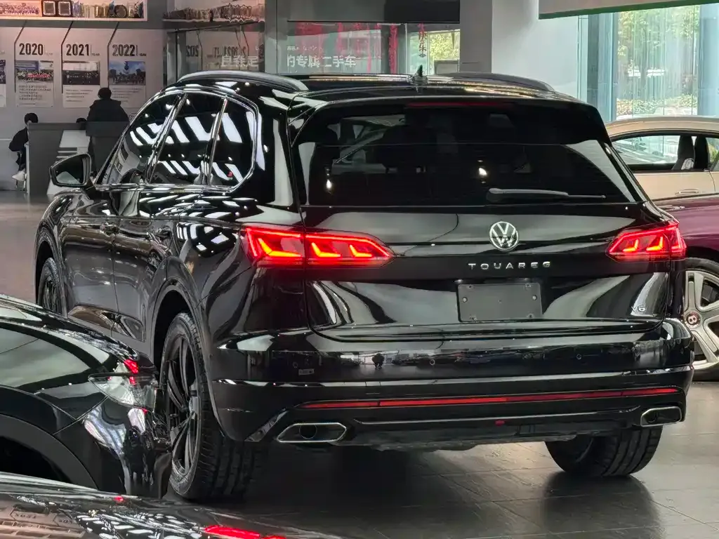 Volkswagen Touareg 2023 из CN, фото 4