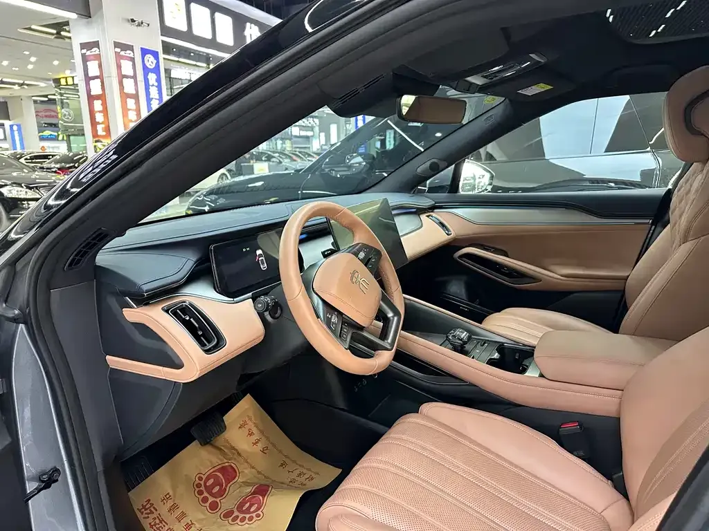 BYD L EV 2025 из CN, фото 3