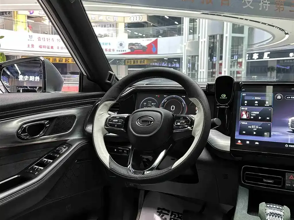 GAC Motor Trumpchi GS8 — фото 10