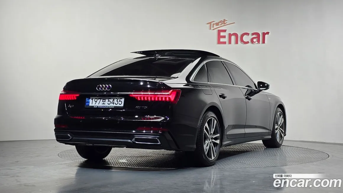 Audi A6 — фото 8