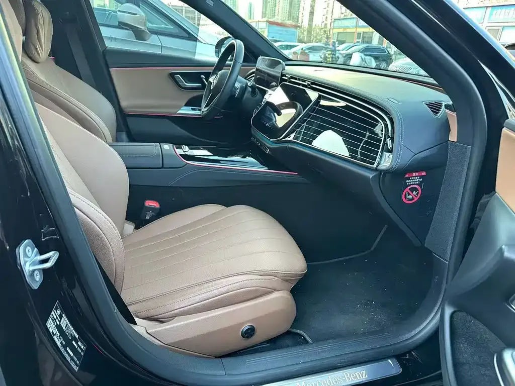 Mercedes-Benz E-Class 2024 из CN, фото 7