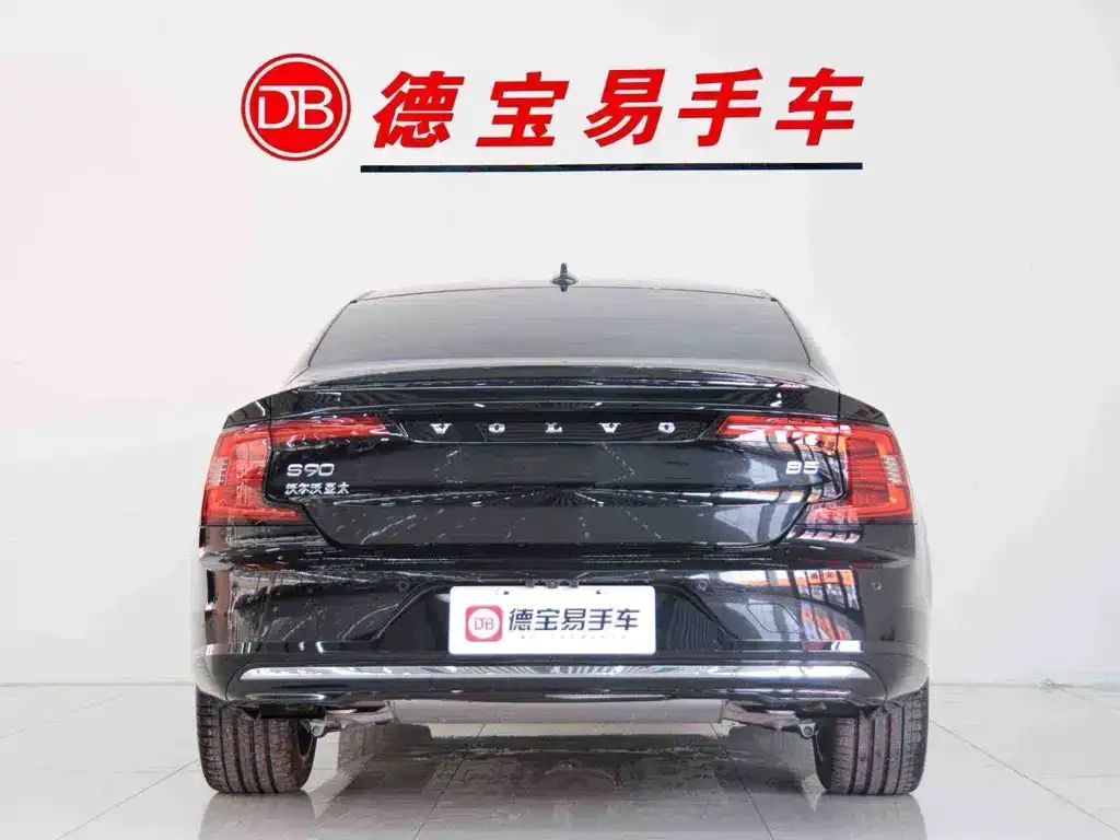 Volvo S90 2025 из CN, фото 3