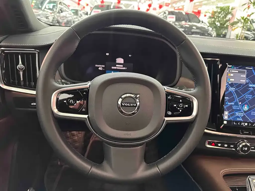 Volvo S90 2025 из CN, фото 8