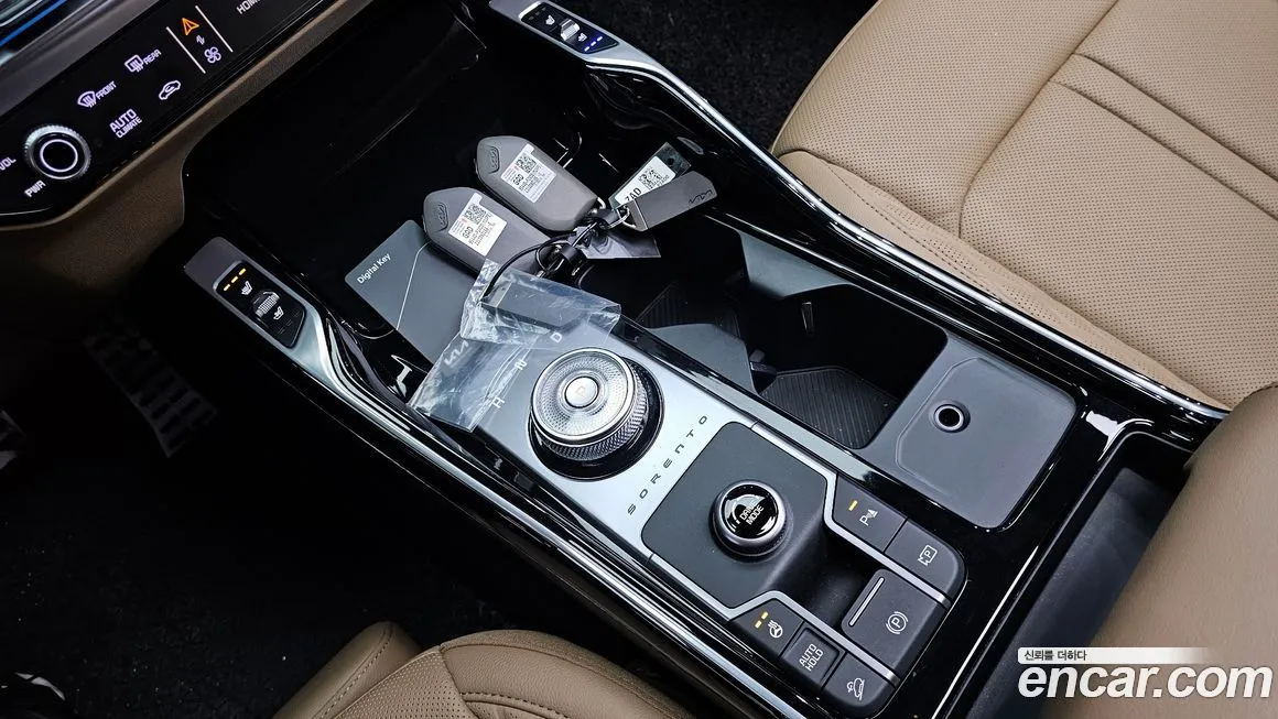 Kia Sorento — фото 9