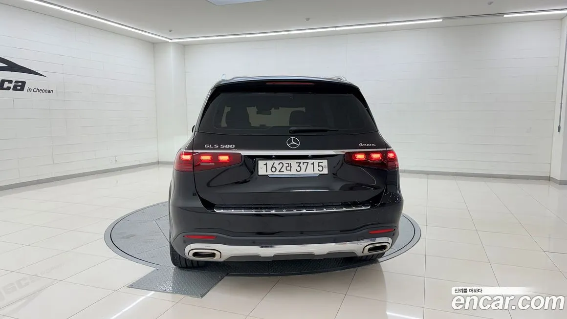 Mercedes-Benz GLS-Class — фото 2