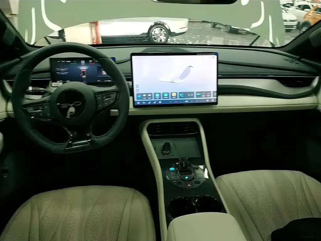 BYD Seal 06GT — фото 7