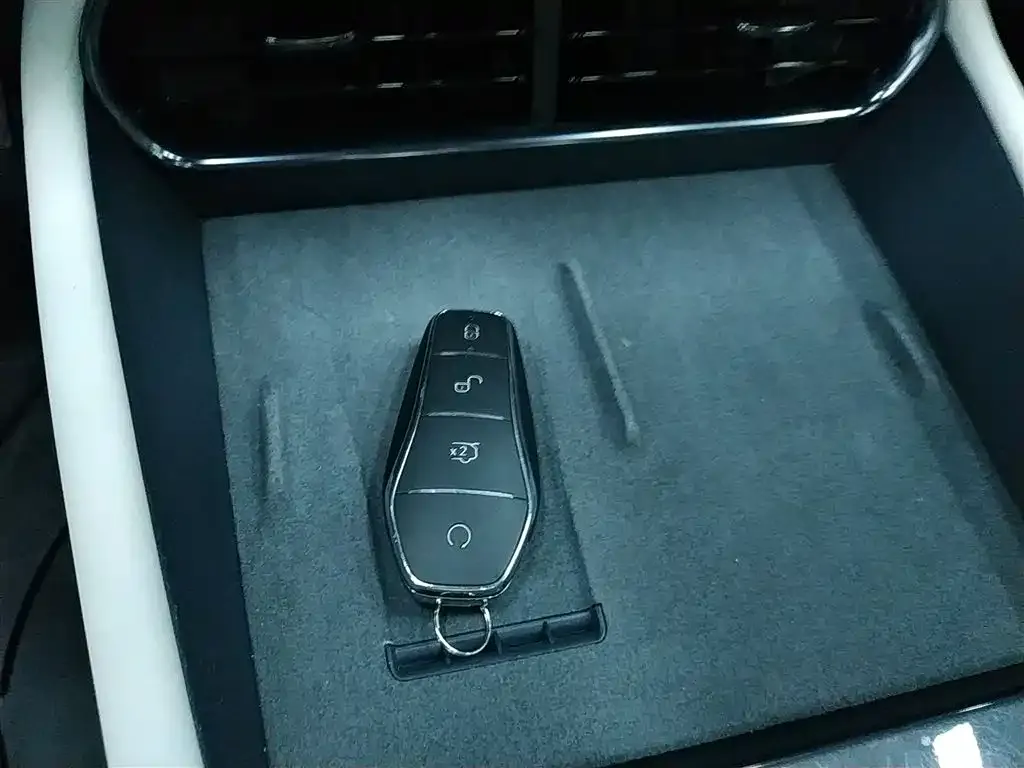 BYD Seal 06GT — фото 4
