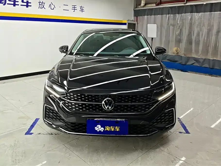 Volkswagen Passat 2023 из CN, фото 7