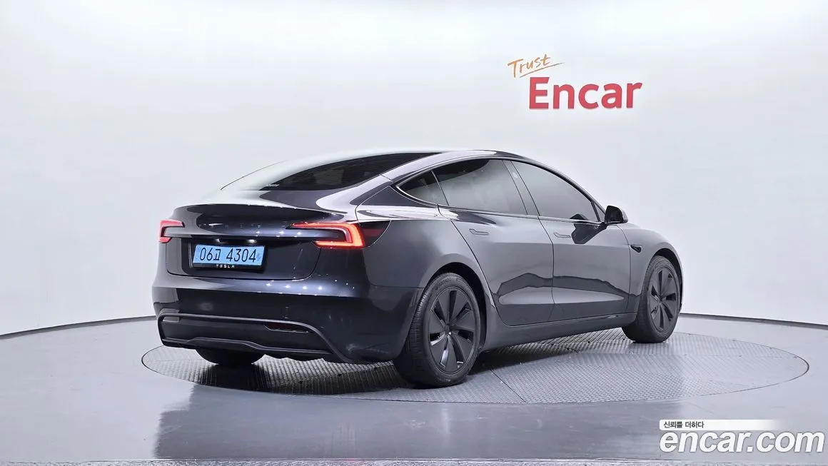 Tesla Model 3 2025 из KR, фото 4
