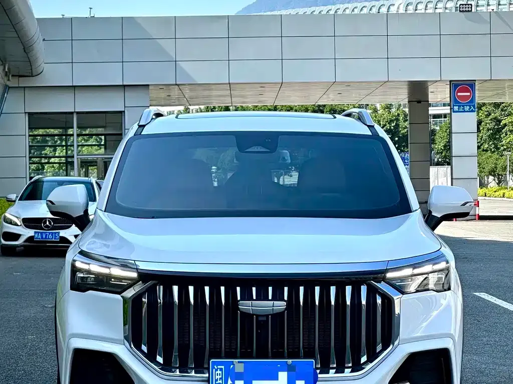 Geely Haoyue L 2023 из CN, фото 3