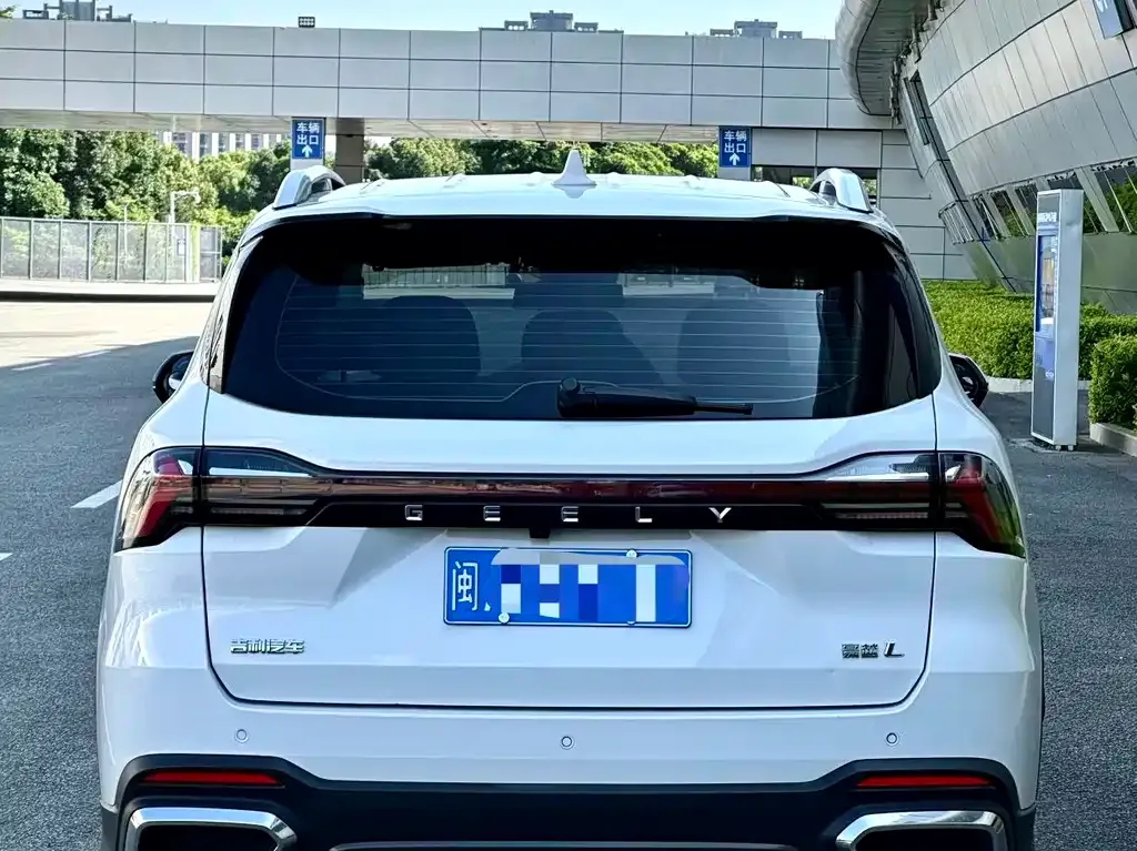 Geely Haoyue L 2023 из CN, фото 4