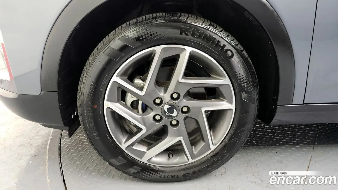 KG Mobility (Ssangyong) TIBOLI 2024 из KR, фото 8