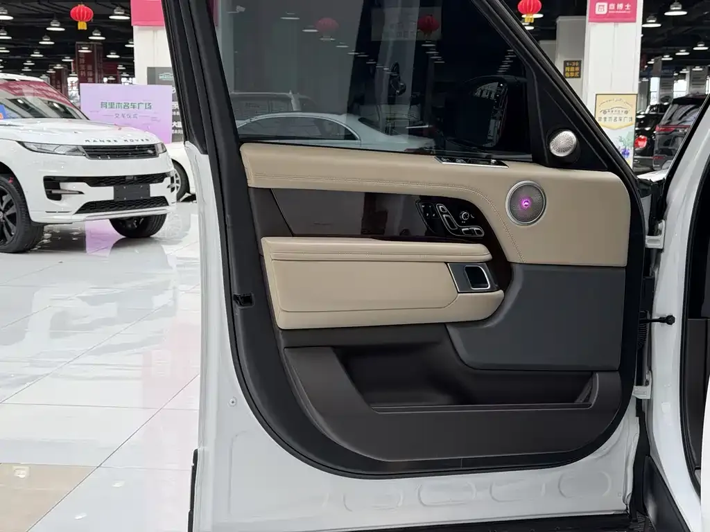 Land Rover Range Rover 2021 из CN, фото 4