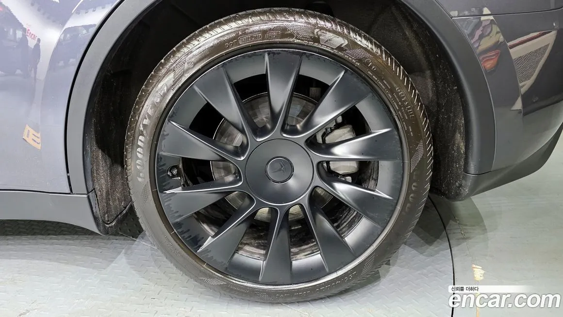 Tesla Model Y 2024 из KR, фото 7